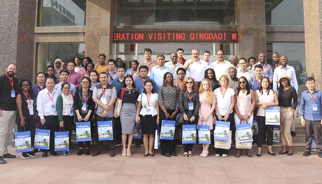 十六国官员莅临betway西汉姆联官方网站参观访问